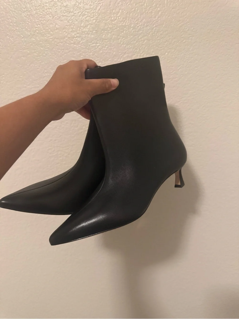 ANTONIO MELANI Black Pointed Toe Ankle Booties